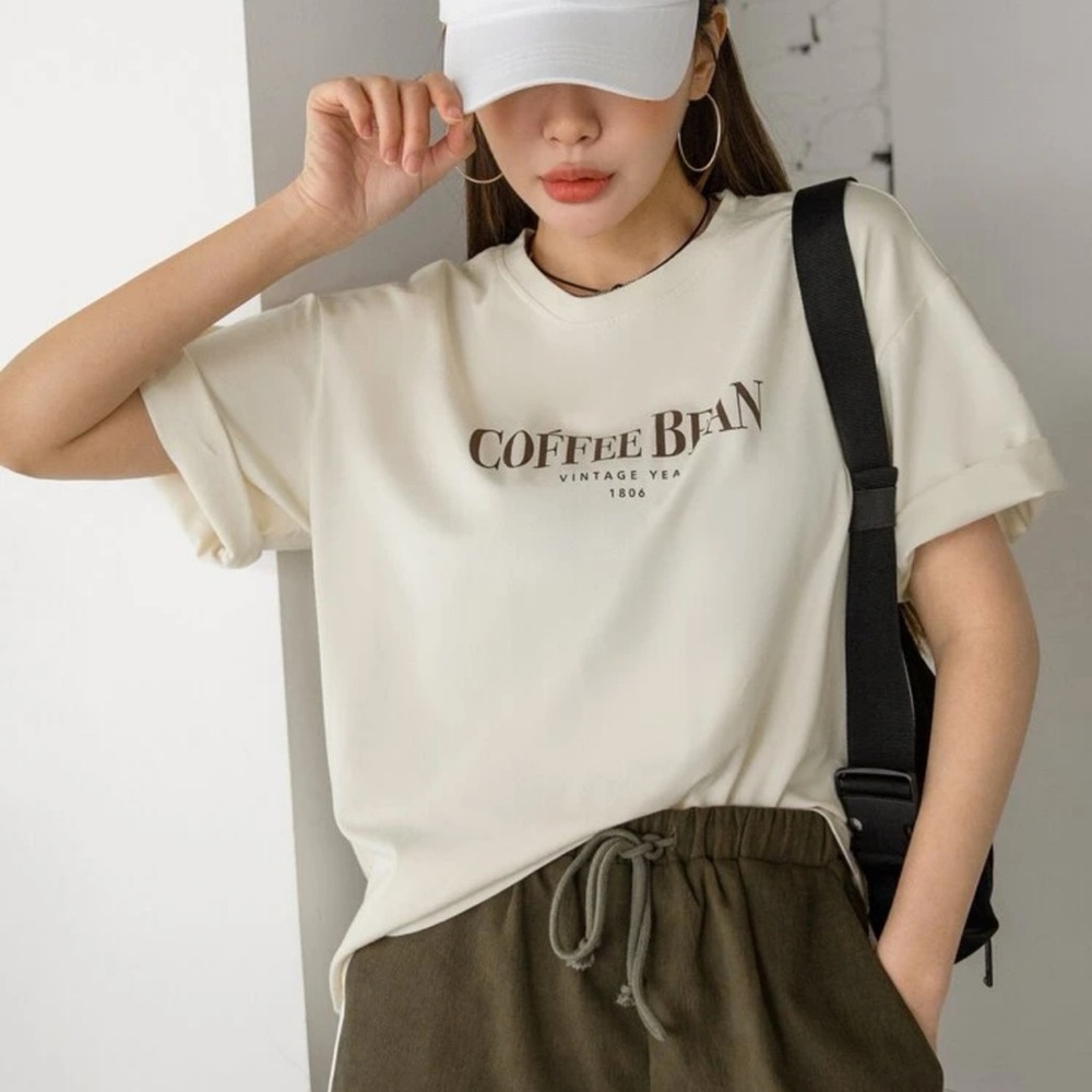 SHEIN | Vintage T-shirt Neutral Colors